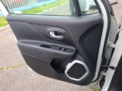 Jeep Renegade 1.6 Mjt 120 CV Limited (18)