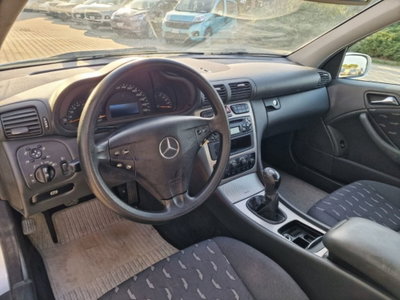 Mercedes-Benz Classe C Coupé 220 CDI cat Sportcoupé Classic (10)