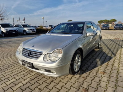 Mercedes-Benz Classe C Coupé 220 CDI cat Sportcoupé Classic (2)
