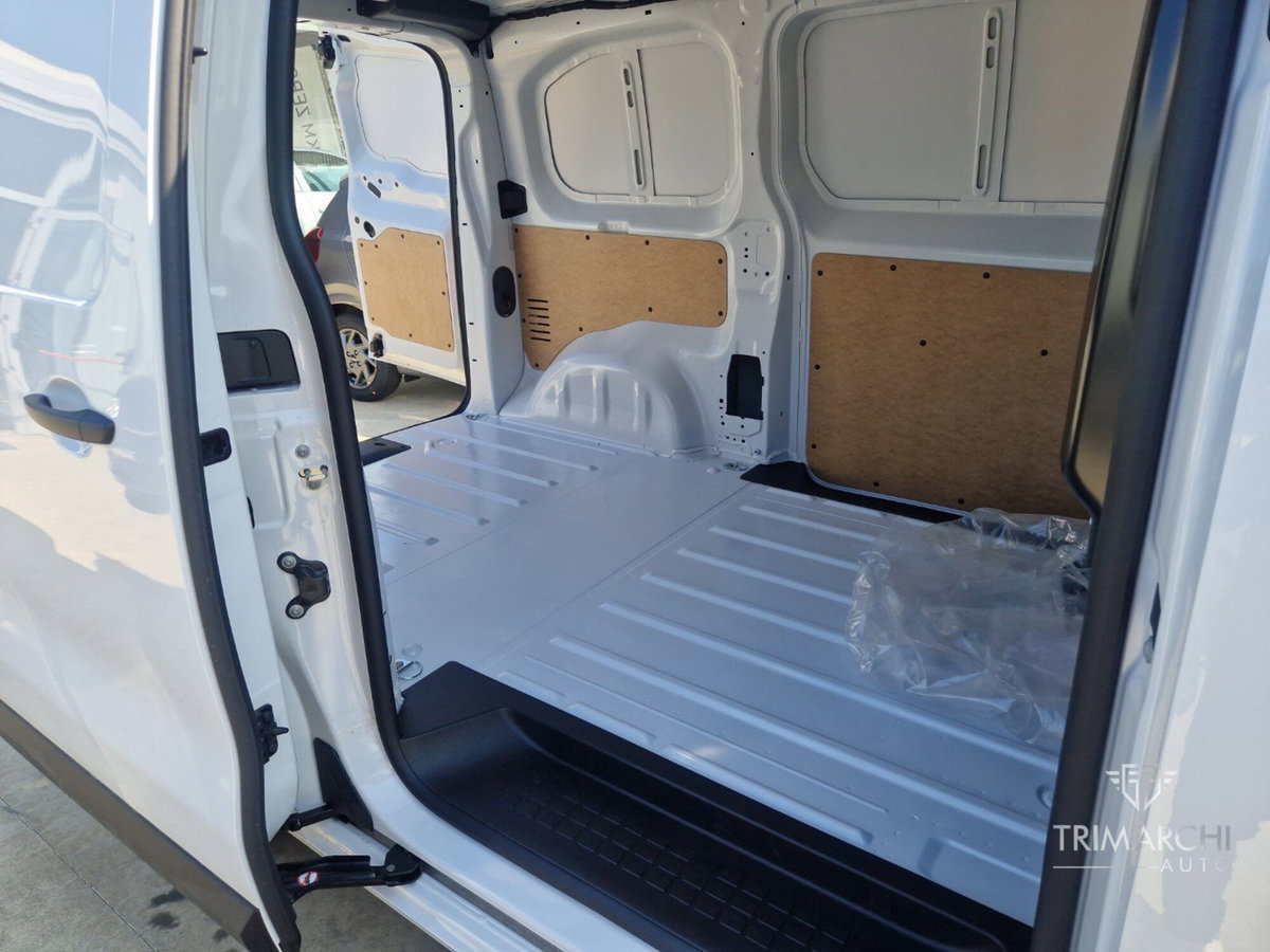 Fiat Scudo Furgone ce 1.5 bluehdi 120cv L3H1 (8)