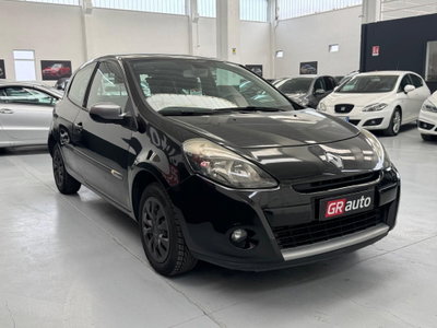 Renault Clio 1.2 16V TCE 100CV 3 porte Luxe (4)