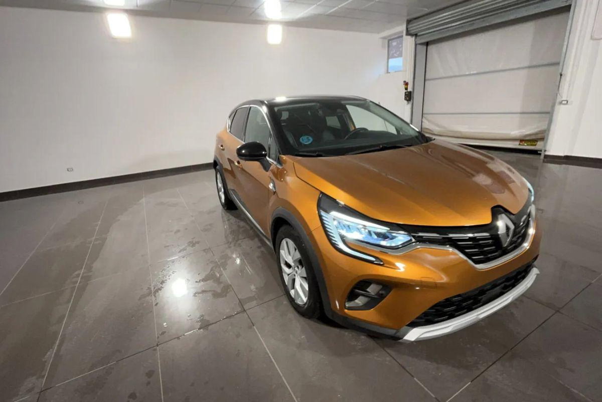 Renault Captur TCe 90 CV Intens (2)