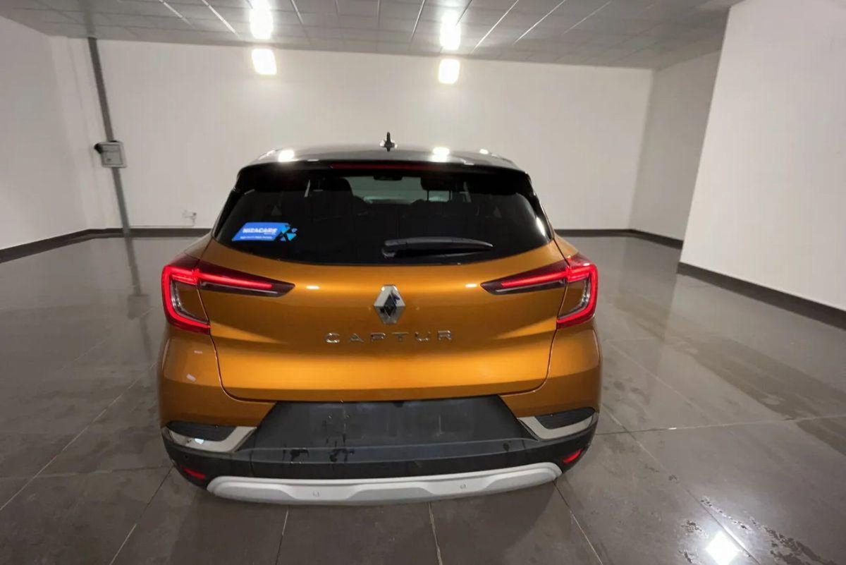 Renault Captur TCe 90 CV Intens (4)