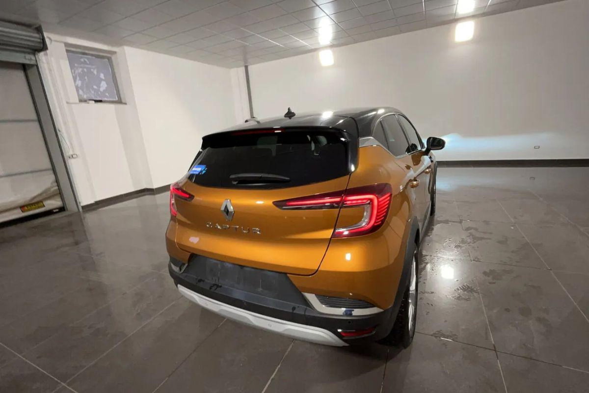 Renault Captur TCe 90 CV Intens (6)
