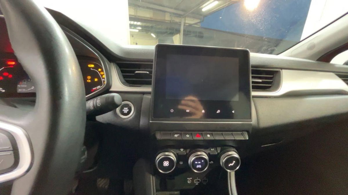 Renault Captur TCe 90 CV Intens (16)