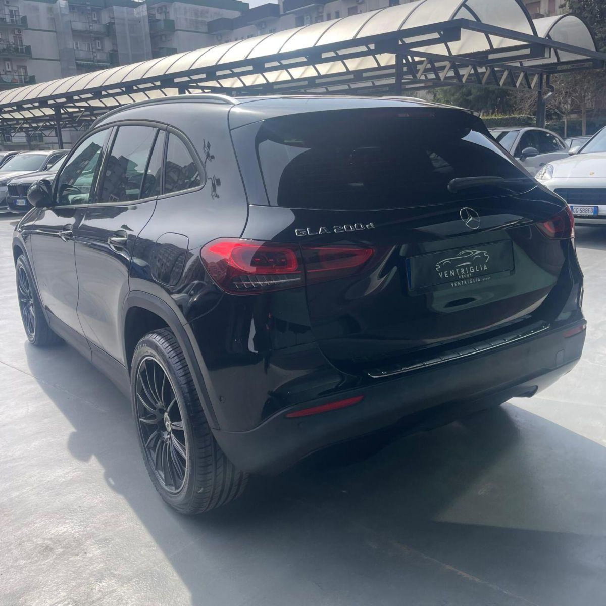 Mercedes-Benz GLA SUV 200 d Automatic Executive (4)