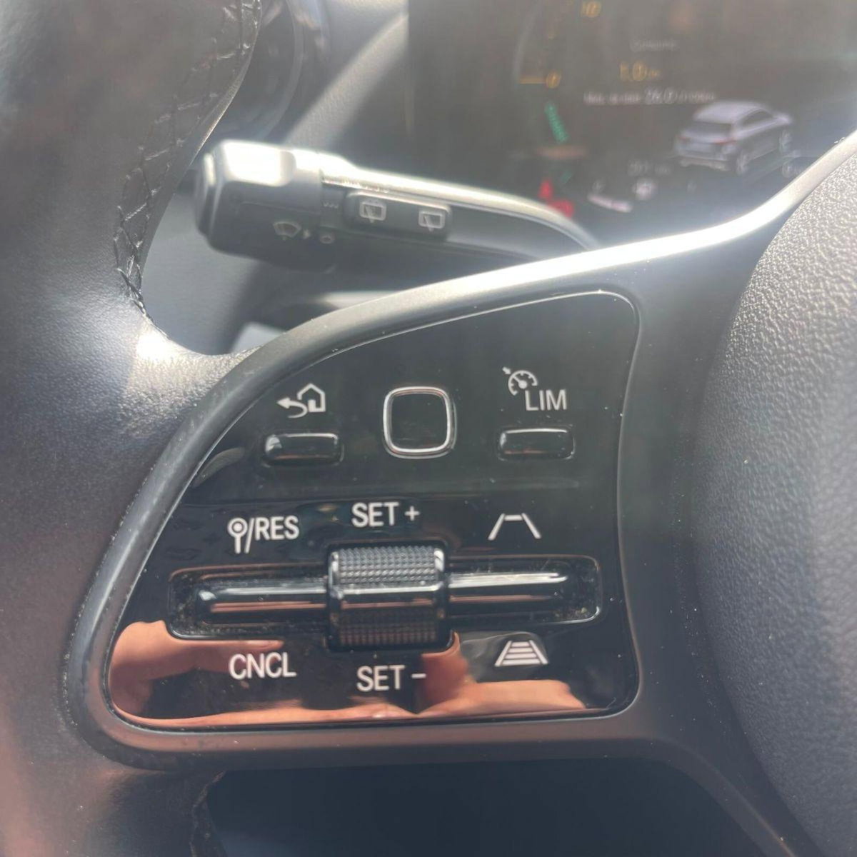 Mercedes-Benz GLA SUV 200 d Automatic Executive (8)