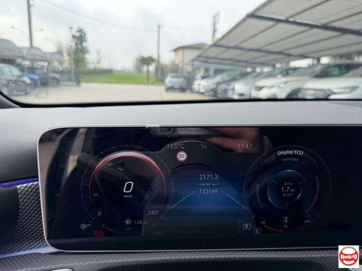 Mercedes-Benz Classe A 180 d Sport (15)