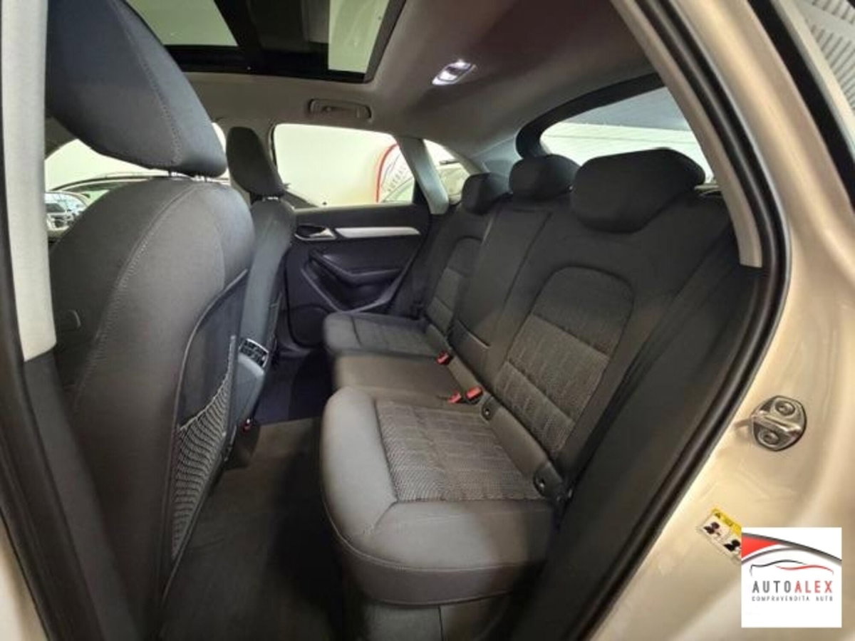 Audi Q3 2.0 TDI 150 CV quattro Sport (20)
