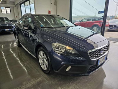 Volvo V40 Cross Country D2 1.6 Summum usata