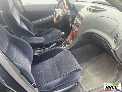 Alfa Romeo 156 2.0i 16V Twin Spark cat Distinctive (17)