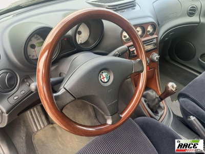 Alfa Romeo 156 2.0i 16V Twin Spark cat Distinctive (9)