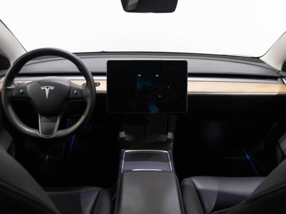 Tesla Model 3 Model 3 Long Range Dual Motor AWD (12)