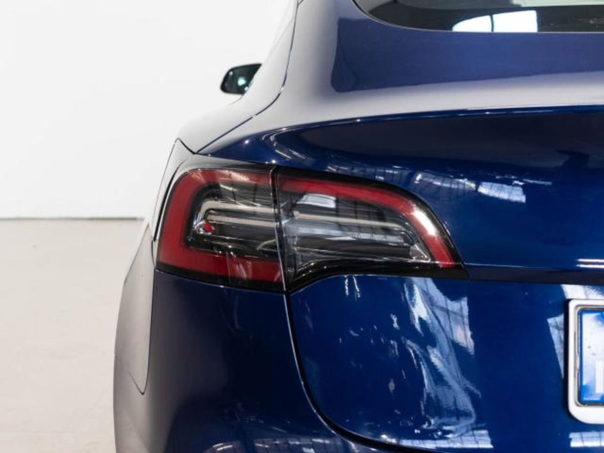 Tesla Model 3 Model 3 Long Range Dual Motor AWD (9)