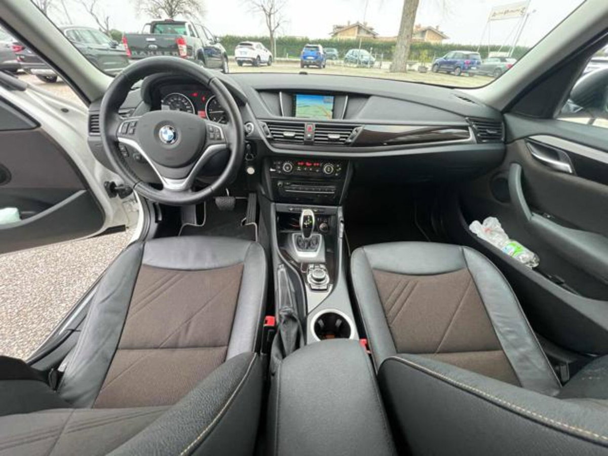 BMW X1 xDrive18d X Line (16)