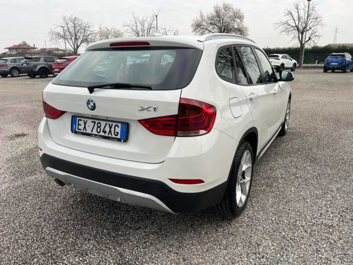 BMW X1 xDrive18d X Line (4)