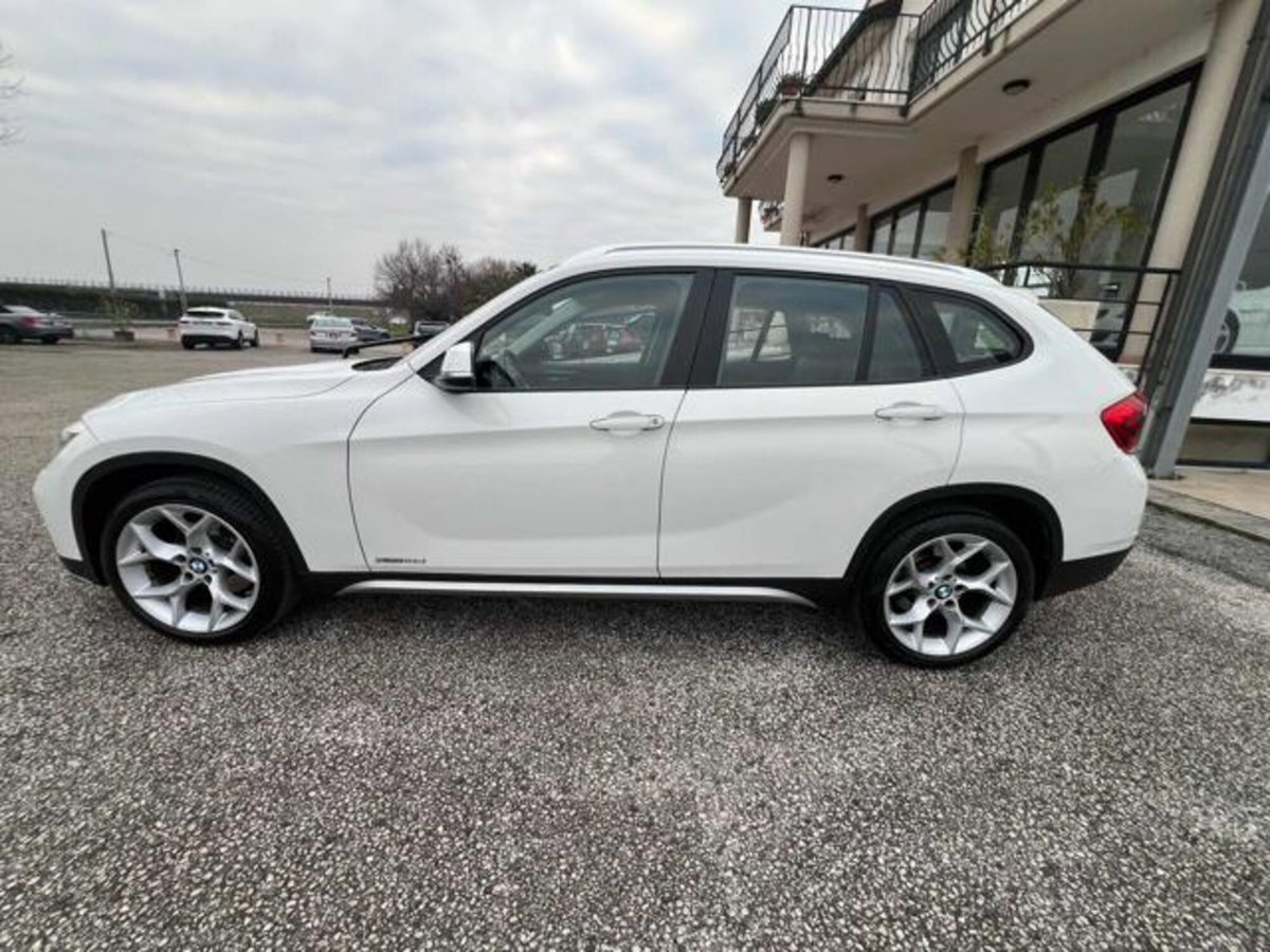 BMW X1 xDrive18d X Line (6)