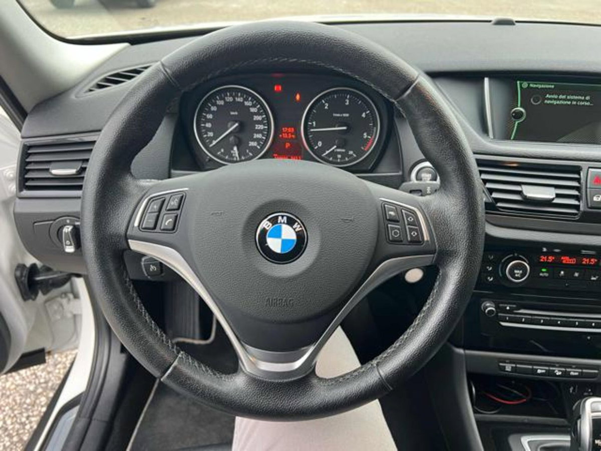 BMW X1 xDrive18d X Line (9)