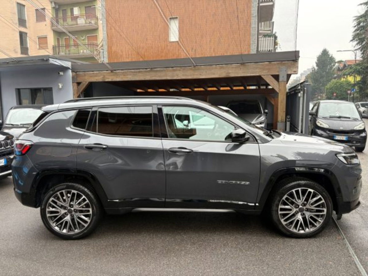 Jeep Compass 1.5 turbo t4 mhev Summit 2wd 130cv dct (3)
