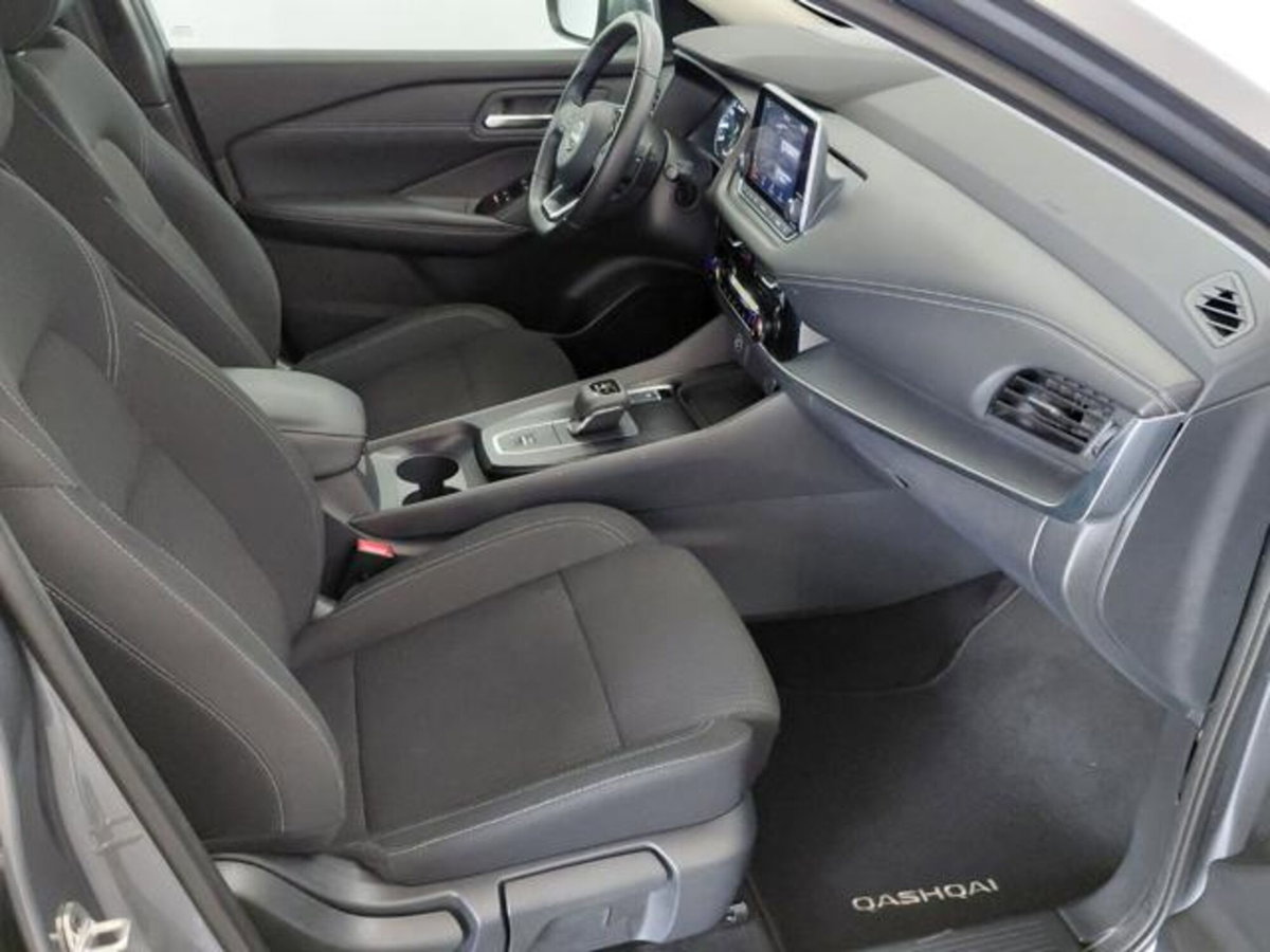 Nissan Qashqai 1.3 mhev Business 2wd 158cv xtronic (13)