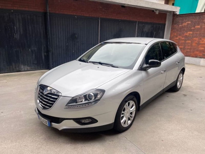 Lancia Delta 1.6 MJT DPF Silver