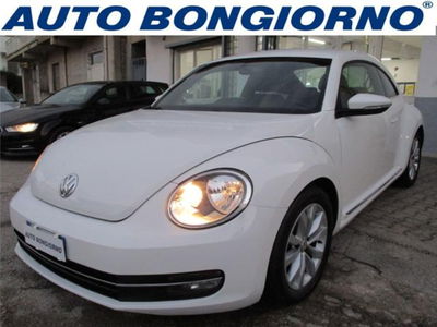 Volkswagen Maggiolino 1.6 TDI Design usata