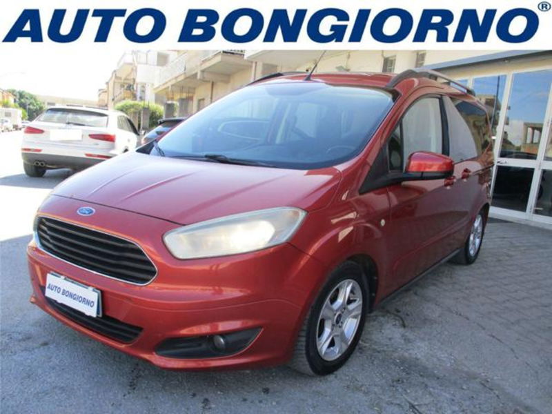Ford Tourneo Courier 1.5 TDCI 75 CV Titanium