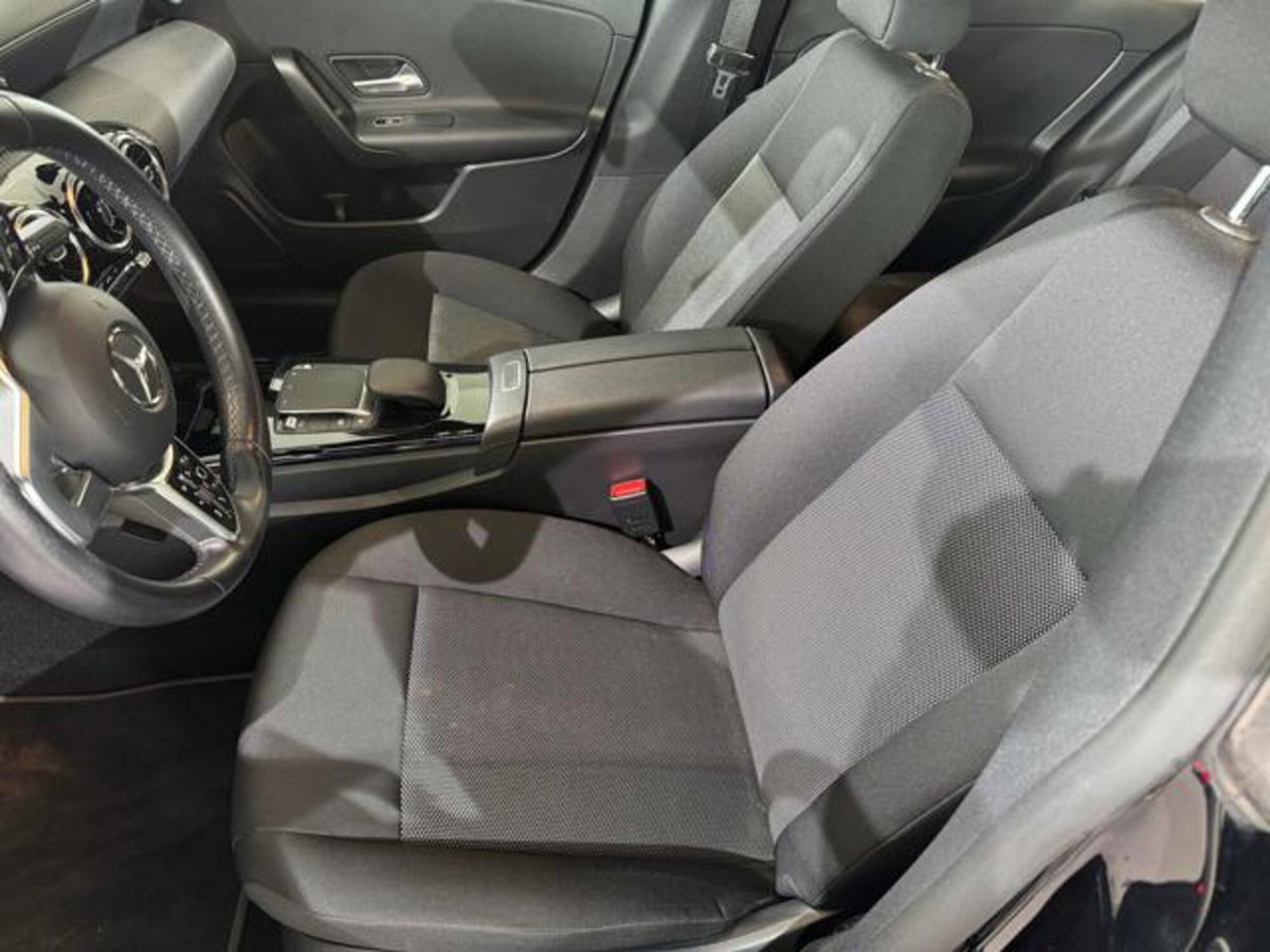 Mercedes-Benz CLA 220 d Automatic Sport (12)