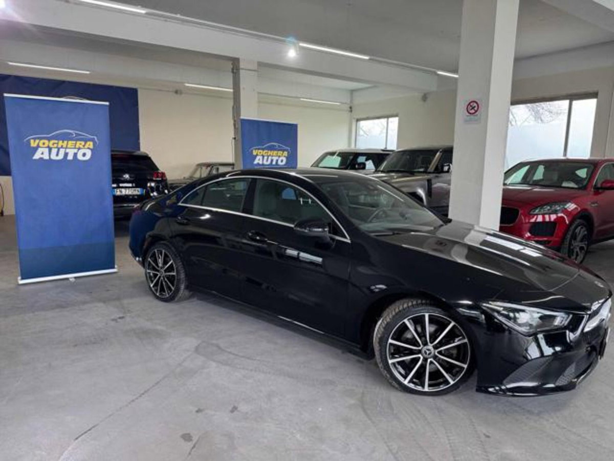 Mercedes-Benz CLA 220 d Automatic Sport (8)