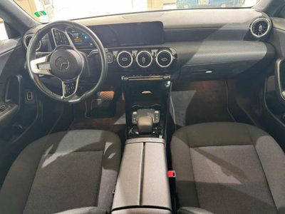 Mercedes-Benz CLA 220 d Automatic Sport (9)