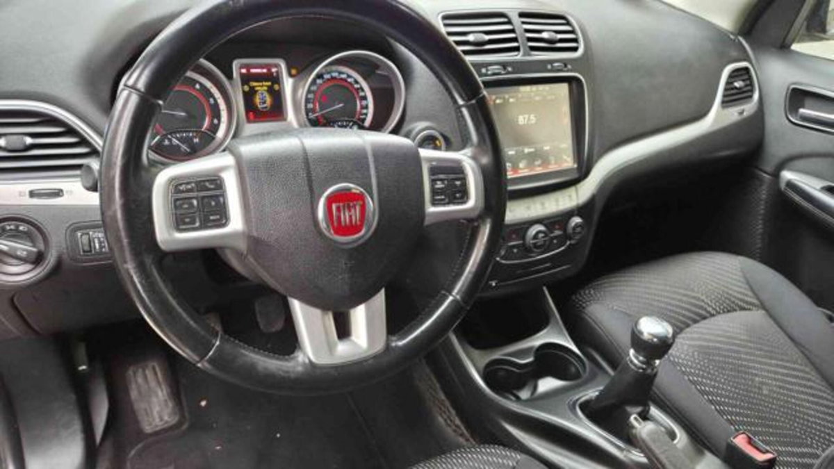 Fiat Freemont 2.0 Multijet 140 CV Lounge (7)