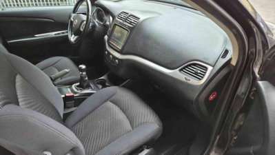 Fiat Freemont 2.0 Multijet 140 CV Lounge (9)
