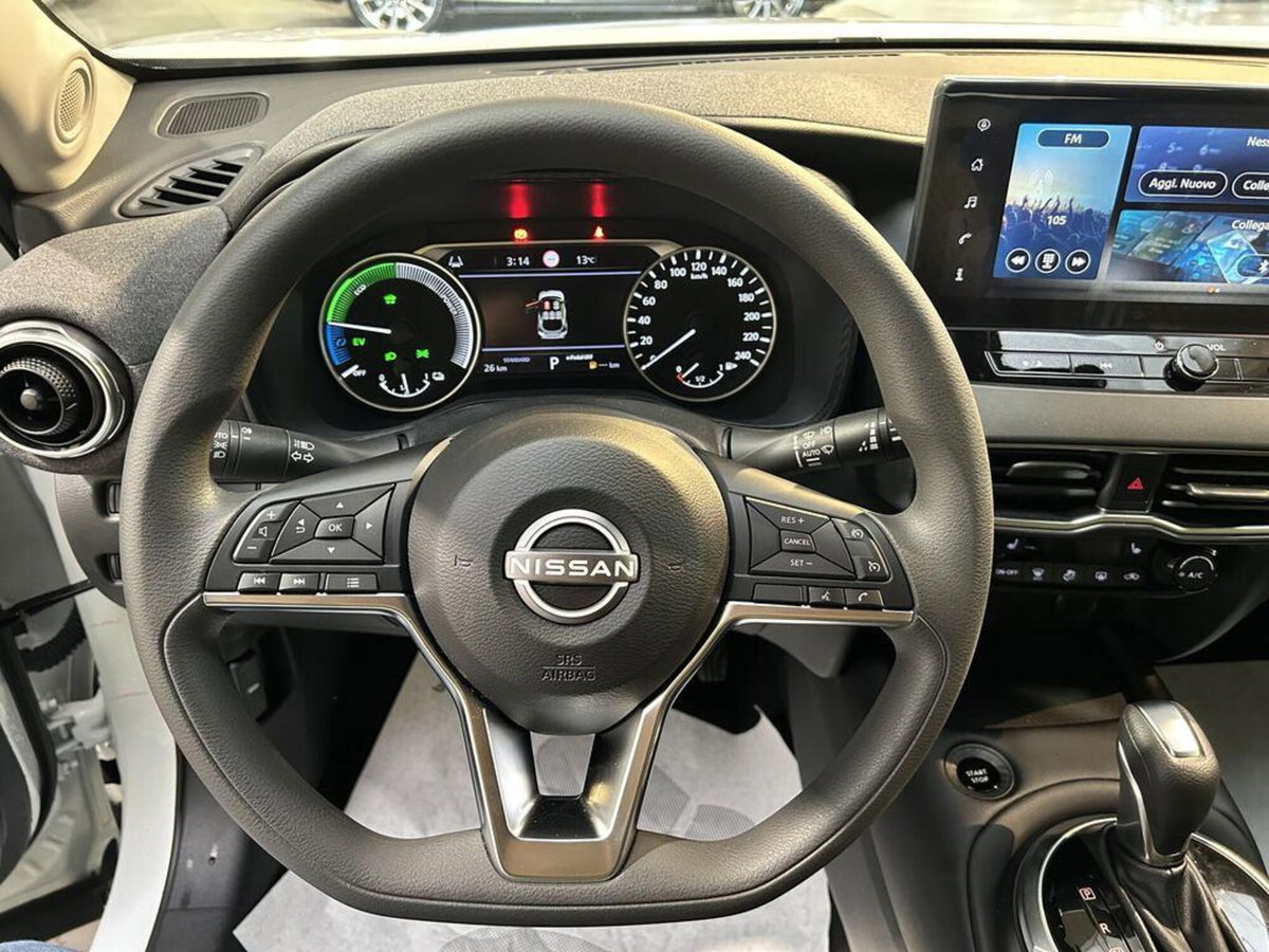Nissan Juke 1.6 hev Acenta (11)