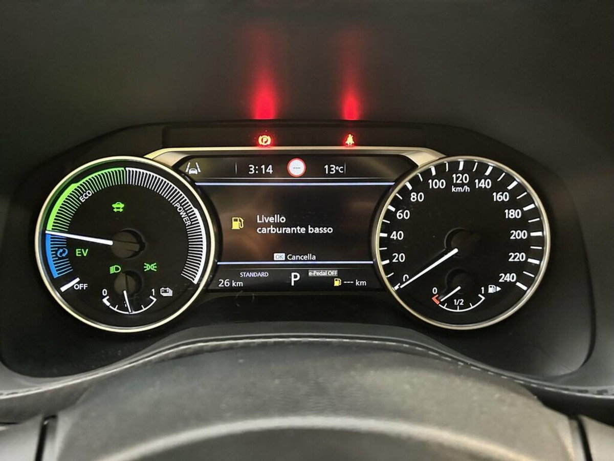 Nissan Juke 1.6 hev Acenta (9)