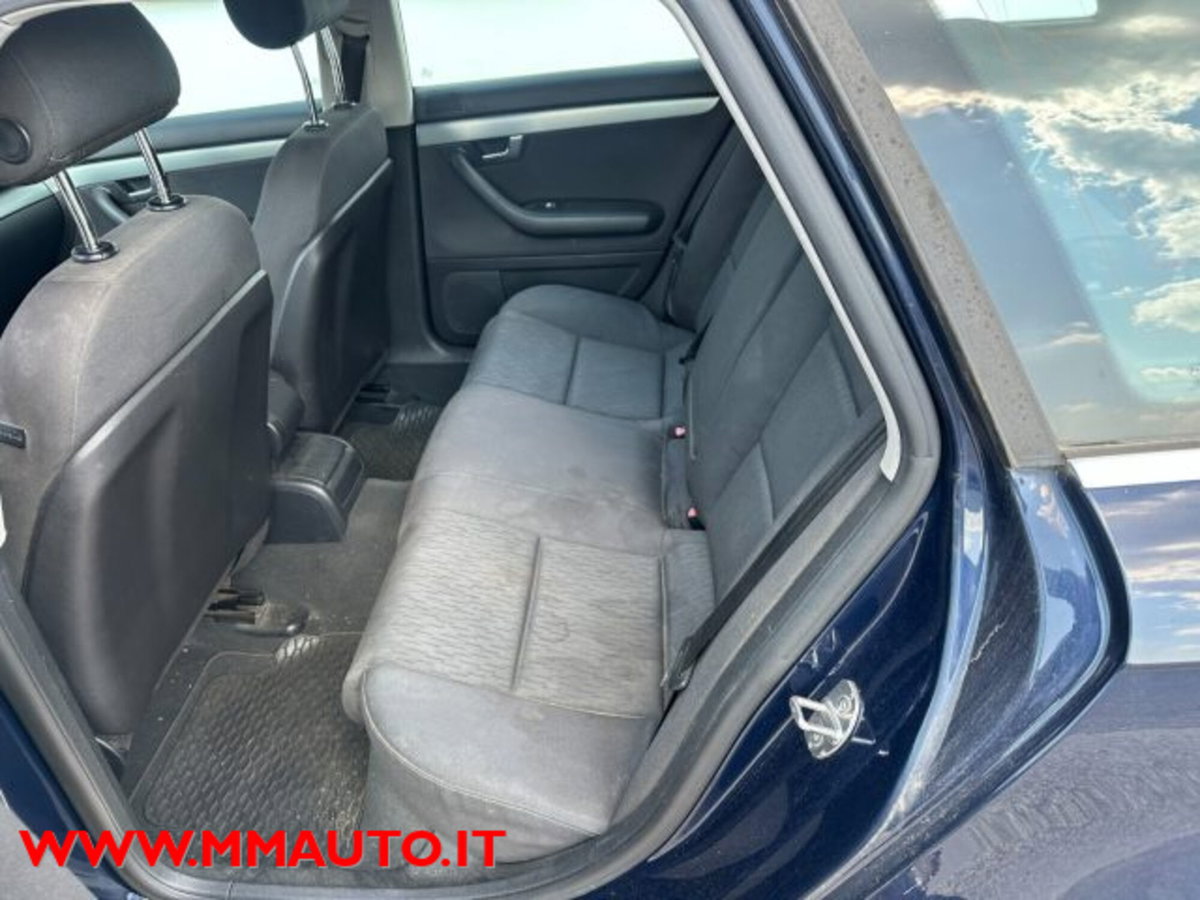 Audi A4 Avant 2.0 16V TDI multitr. Top (7)