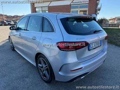 Mercedes-Benz Classe B 180 d Premium (5)