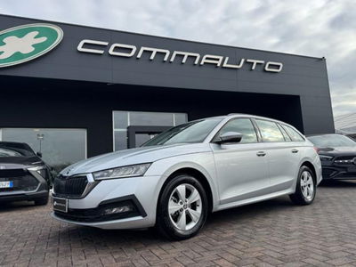 Skoda Octavia Station Wagon 2.0 TDI EVO SCR DSG Wagon Executive usata