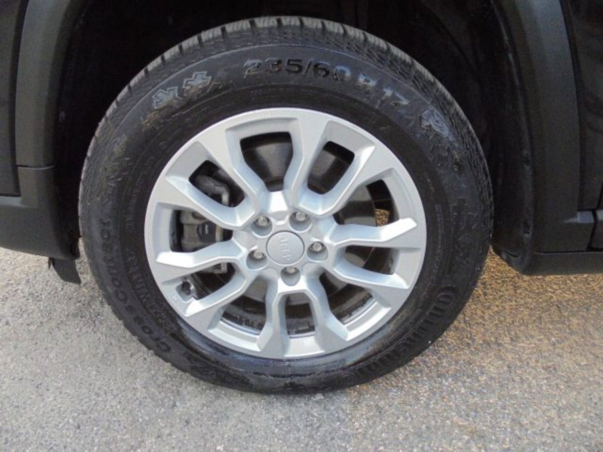 Jeep Compass 1.3 T4 190 CV PHEV AT6 4xe Longitude (9)