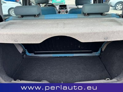 Fiat Panda 1.2 Emotion (13)