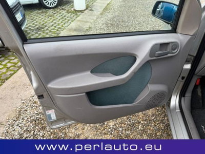 Fiat Panda 1.2 Emotion (7)