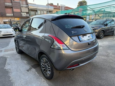 Lancia Ypsilon 1.0 FireFly 5 porte S&S Hybrid Gold Plus (3)