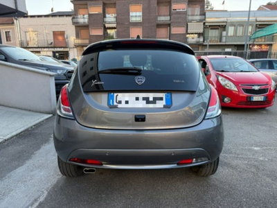 Lancia Ypsilon 1.0 FireFly 5 porte S&S Hybrid Gold Plus (4)