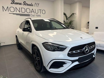 Mercedes-Benz GLA SUV 200 d Business Extra auto (2)