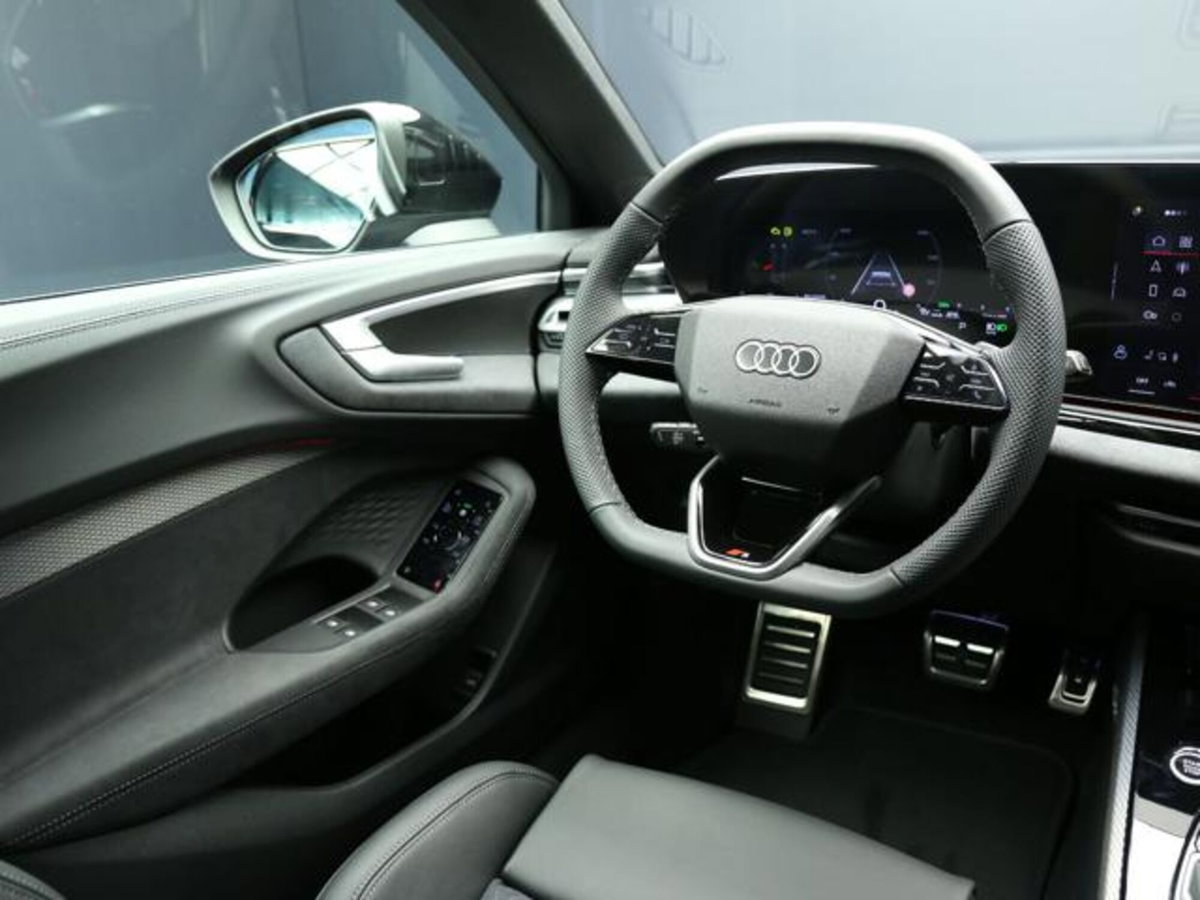 Audi A5 Avant 2.0 tdi mhev+ S line edition 204cv s-tronic (12)