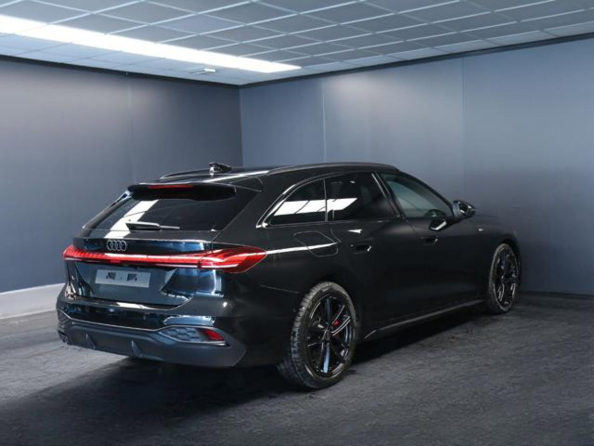 Audi A5 Avant 2.0 tdi mhev+ S line edition 204cv s-tronic (3)
