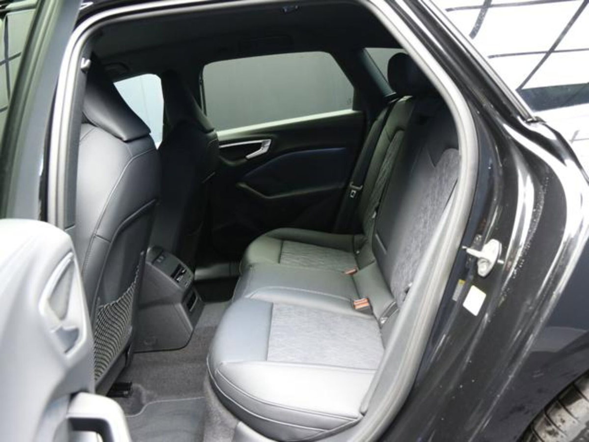 Audi A5 Avant 2.0 tdi mhev+ S line edition 204cv s-tronic (8)