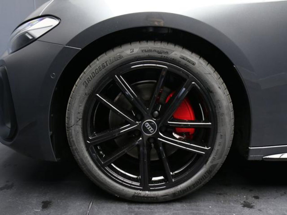 Audi A5 Avant 2.0 tdi mhev+ S line edition 204cv s-tronic (5)