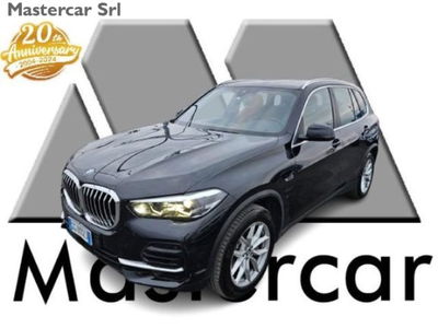 BMW X5 xDrive30d 48V xLine usata