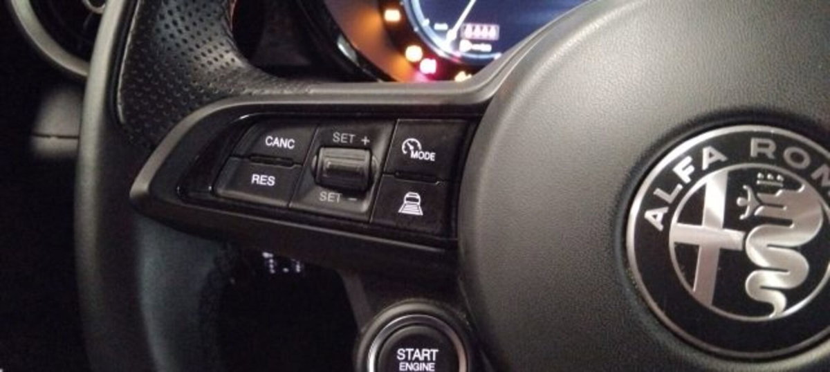Alfa Romeo Tonale 1.6 Sprint 130cv tct6 (18)
