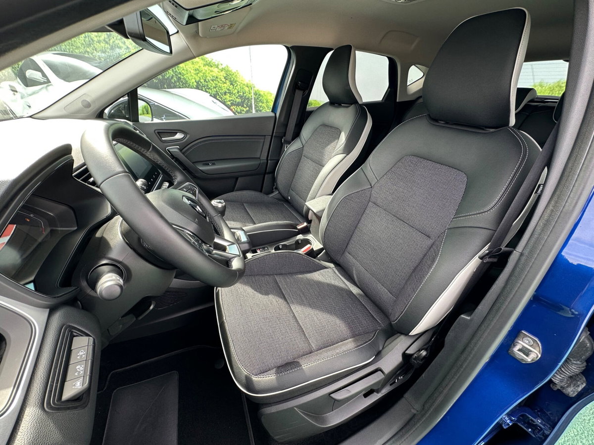 Renault Captur TCe 90 CV Techno (7)